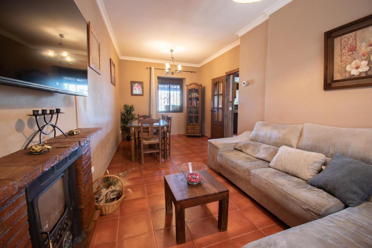 Villa Elisabeth Con Piscina Climatizada Chimenea Y Terraza Arriate Exterior foto